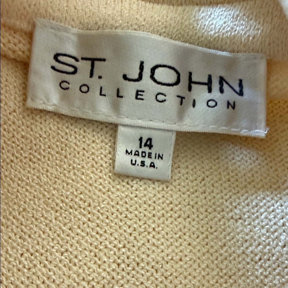 St. John Collection Ivory Knit Garment